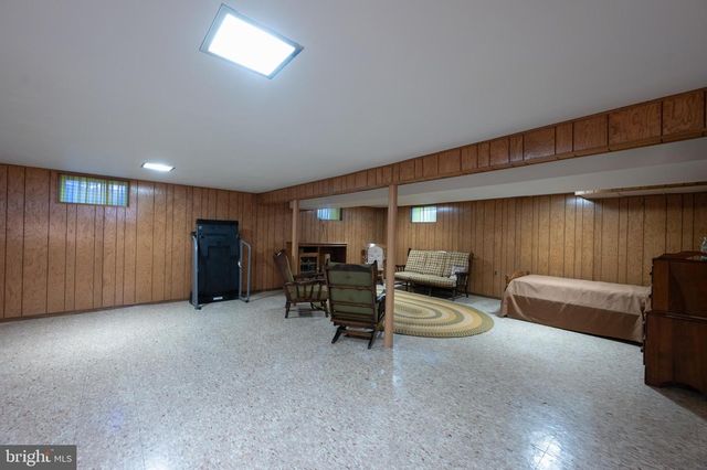 1557 TRALEE DR, Dresher, PA 19025