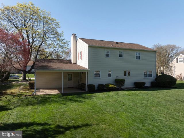1557 TRALEE DR, Dresher, PA 19025