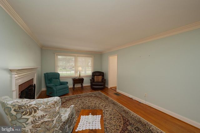 1557 TRALEE DR, Dresher, PA 19025