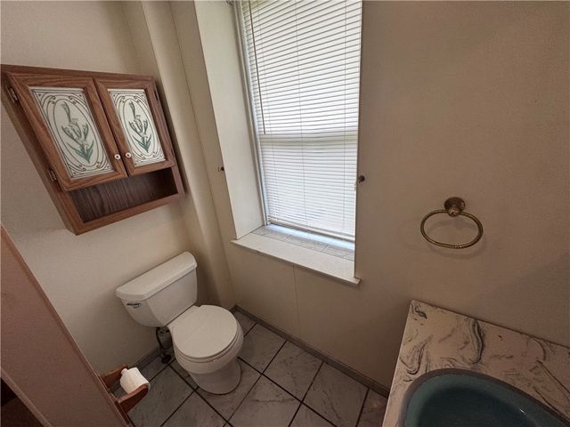 787 Guys Run Rd, Harmar, PA 15238