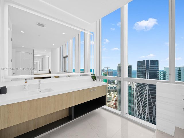 851 NE 1st Avenue PH 5500, Miami, FL 33132