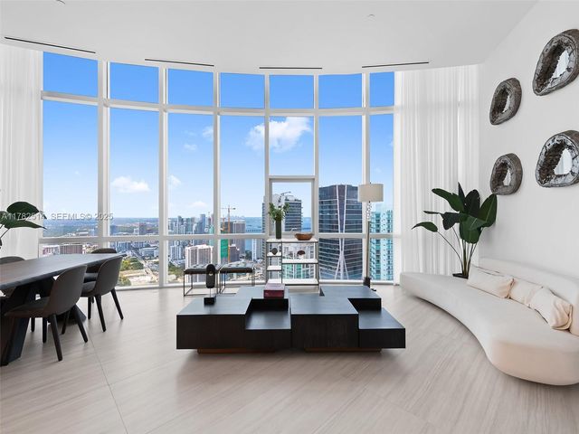 851 NE 1st Avenue PH 5500, Miami, FL 33132