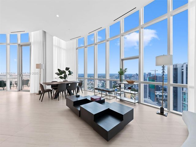 851 NE 1st Avenue PH 5500, Miami, FL 33132