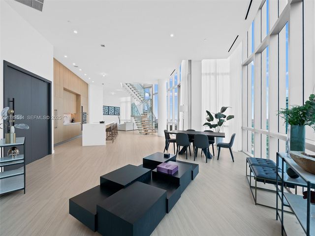 851 NE 1st Avenue PH 5500, Miami, FL 33132