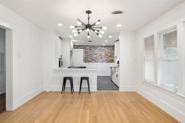 2438 Emmett Street, Dallas, TX 75211