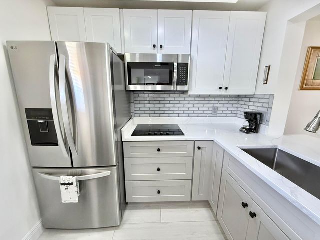 2615 NE 3rd Court 1060, Boynton Beach, FL 33435