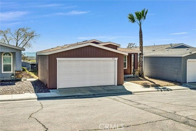 2424 Sunset Ridge Dr., Rosamond, CA 93560