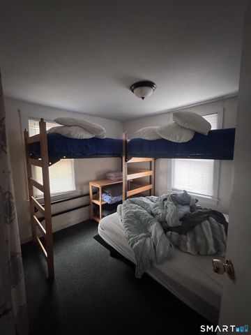 40 Flood Bridge Road, Southbury, CT 06488