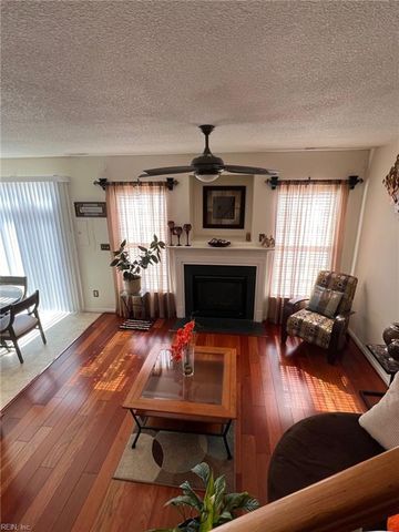 5027 Prestwick ST, Suffolk, VA 23435