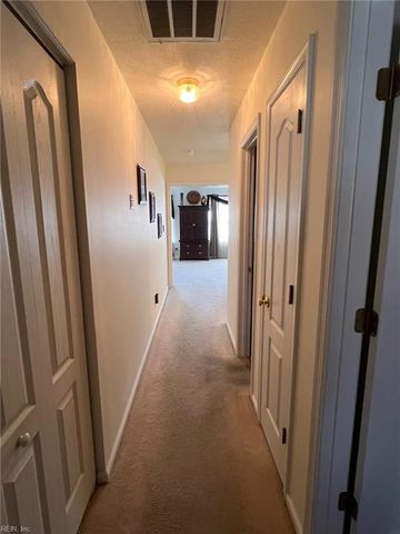 5027 Prestwick ST, Suffolk, VA 23435