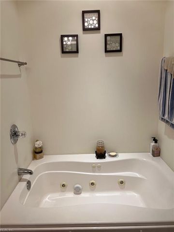 5027 Prestwick ST, Suffolk, VA 23435