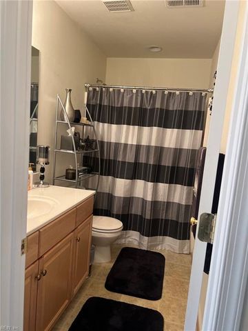 5027 Prestwick ST, Suffolk, VA 23435