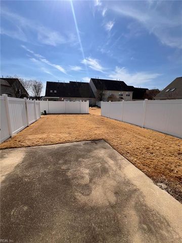 5027 Prestwick ST, Suffolk, VA 23435