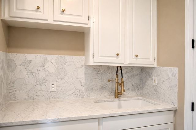 15106 Olde Tavern Court, Houston, TX 77068