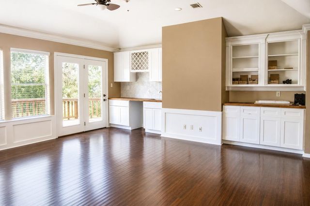 15106 Olde Tavern Court, Houston, TX 77068