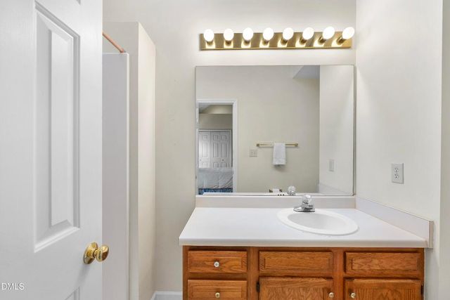 7104 Kinross Drive, Raleigh, NC 27613