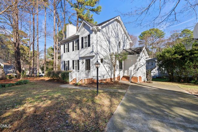 7104 Kinross Drive, Raleigh, NC 27613