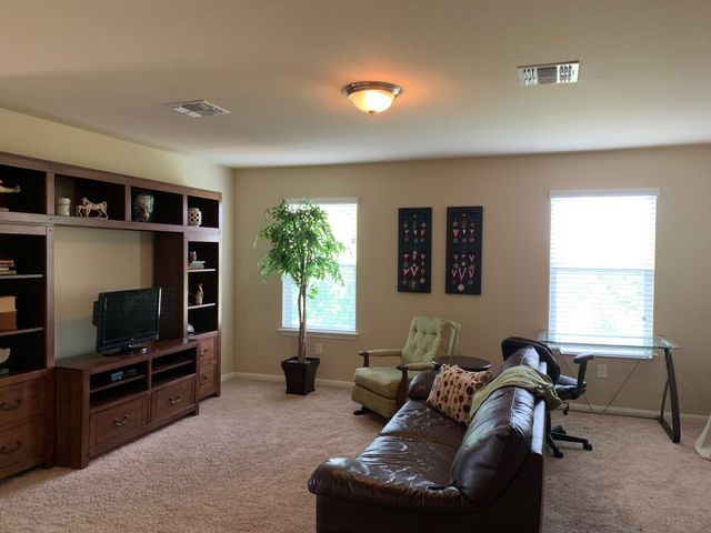 2020 Mottey ST, Georgetown, TX 78626