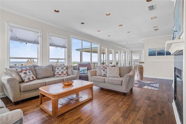 2426 Bienville Boulevard, Dauphin Island, AL 36528