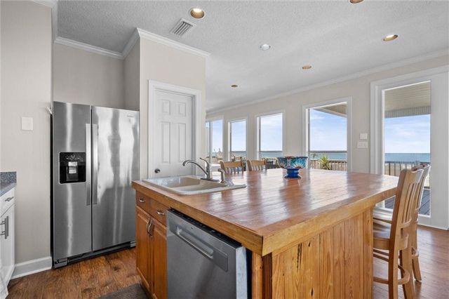 2426 Bienville Boulevard, Dauphin Island, AL 36528