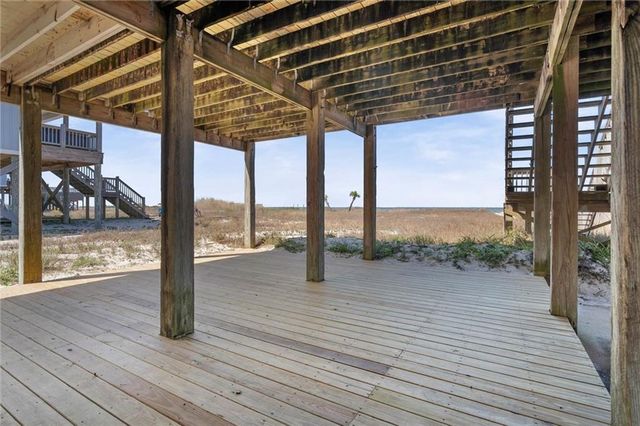 2426 Bienville Boulevard, Dauphin Island, AL 36528