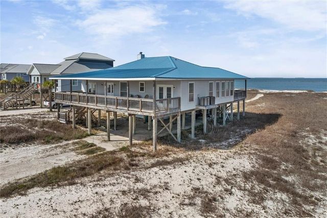 2426 Bienville Boulevard, Dauphin Island, AL 36528