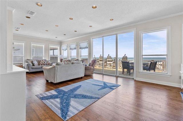 2426 Bienville Boulevard, Dauphin Island, AL 36528