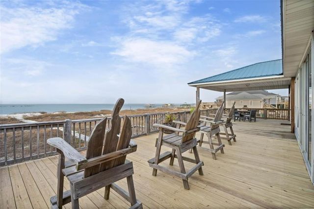 2426 Bienville Boulevard, Dauphin Island, AL 36528