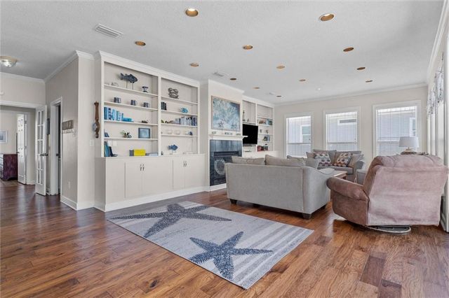 2426 Bienville Boulevard, Dauphin Island, AL 36528