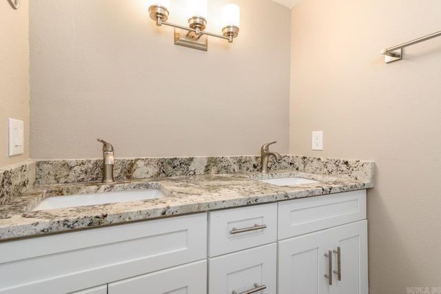 111 Oyster Bay Overlook, Hot Springs, AR 71913