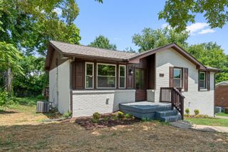 3036 Sunnyview Dr, Nashville, TN 37218