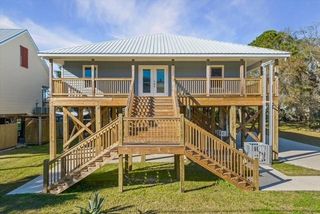 1224 Cadillac Avenue, Dauphin Island, AL 36528