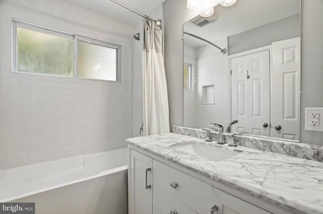 5211 FLANDERS AVE, Kensington, MD 20895