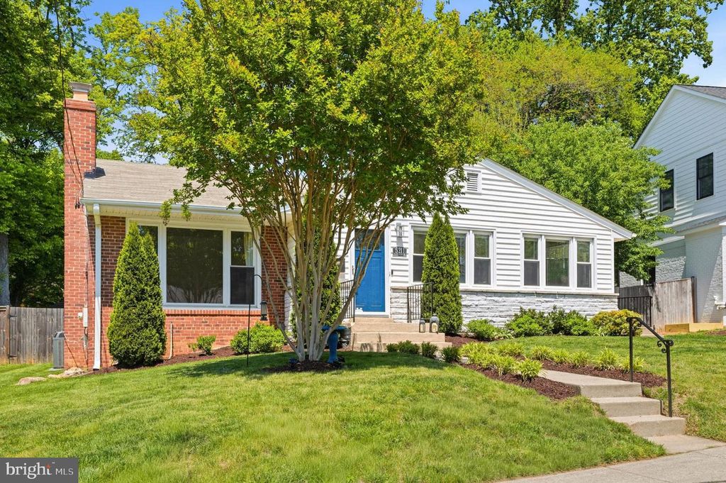 5211 FLANDERS AVE, Kensington, MD 20895