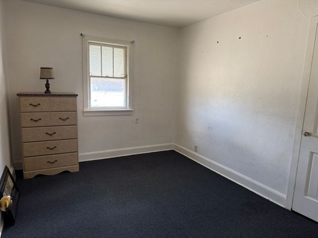 3207 Kishwaukee Street, Rockford, IL 61109