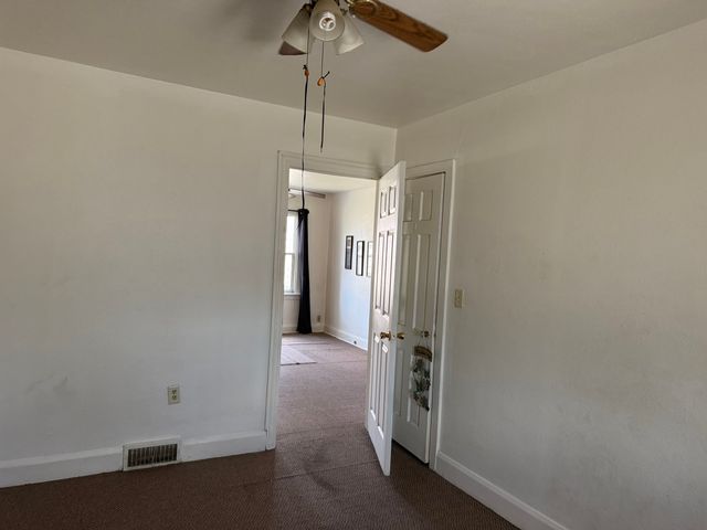 3207 Kishwaukee Street, Rockford, IL 61109