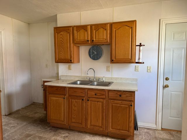 3207 Kishwaukee Street, Rockford, IL 61109