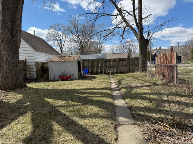 3207 Kishwaukee Street, Rockford, IL 61109