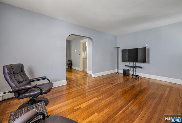 115 River Road, Bogota, NJ 07603