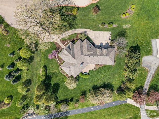 5525 Bluestem Court, Oswego, IL 60543