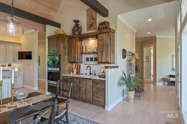 7351 West Ledgerwood Lane, Meridian, ID 83646