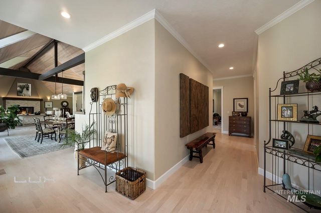 7351 West Ledgerwood Lane, Meridian, ID 83646