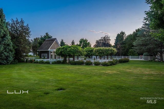 7351 West Ledgerwood Lane, Meridian, ID 83646