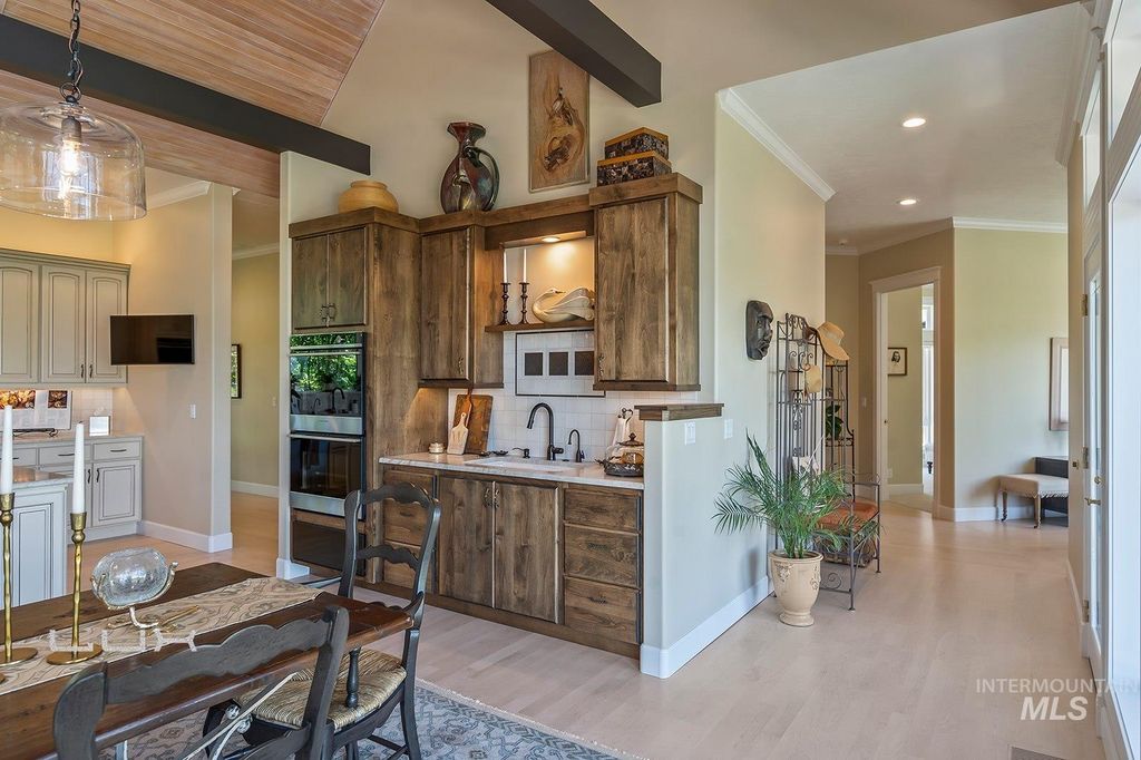 7351 West Ledgerwood Lane, Meridian, ID 83646 photo 11