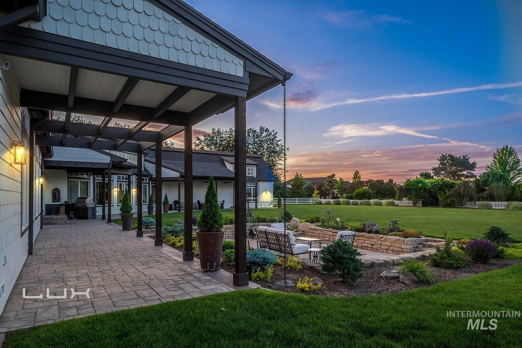 7351 West Ledgerwood Lane, Meridian, ID 83646 photo 4