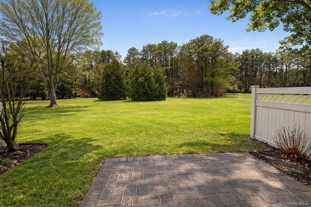 46 Blue Point Road E, Holtsville, NY 11742