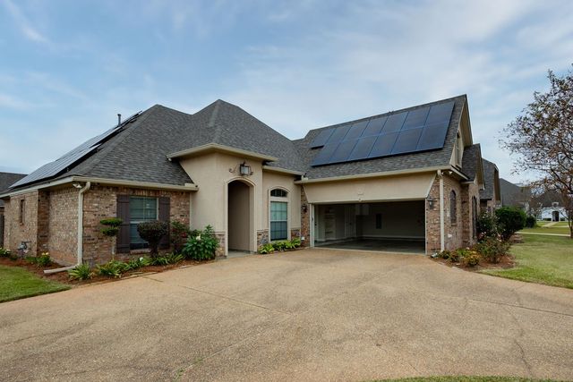 525 Tupelo Drive, Bossier City, LA 71111