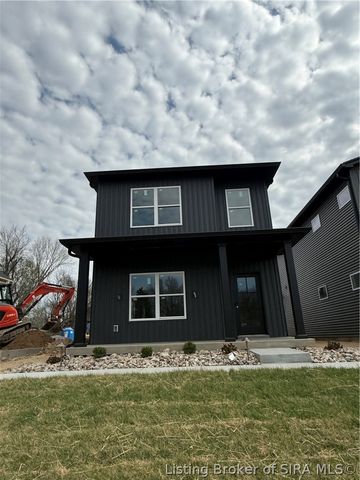 118 E Steel Avenue, Clarksville, IN 47129