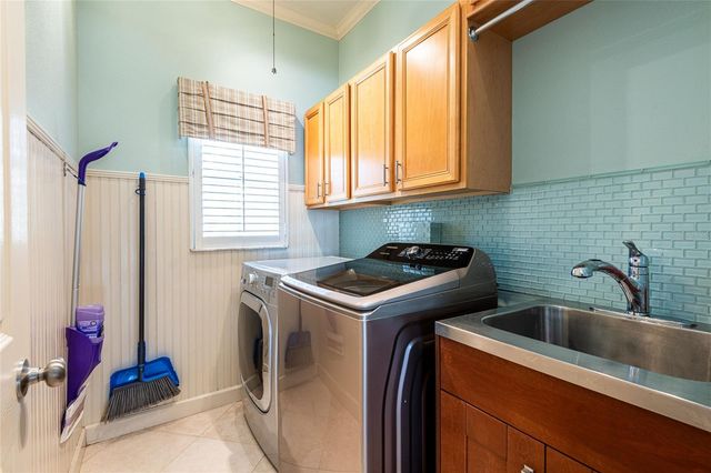 9404 AYLESHIRE PLACE, Riverview, FL 33569