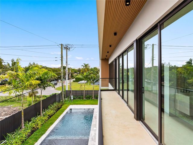 4401 SW 14th Street, Miami, FL 33134